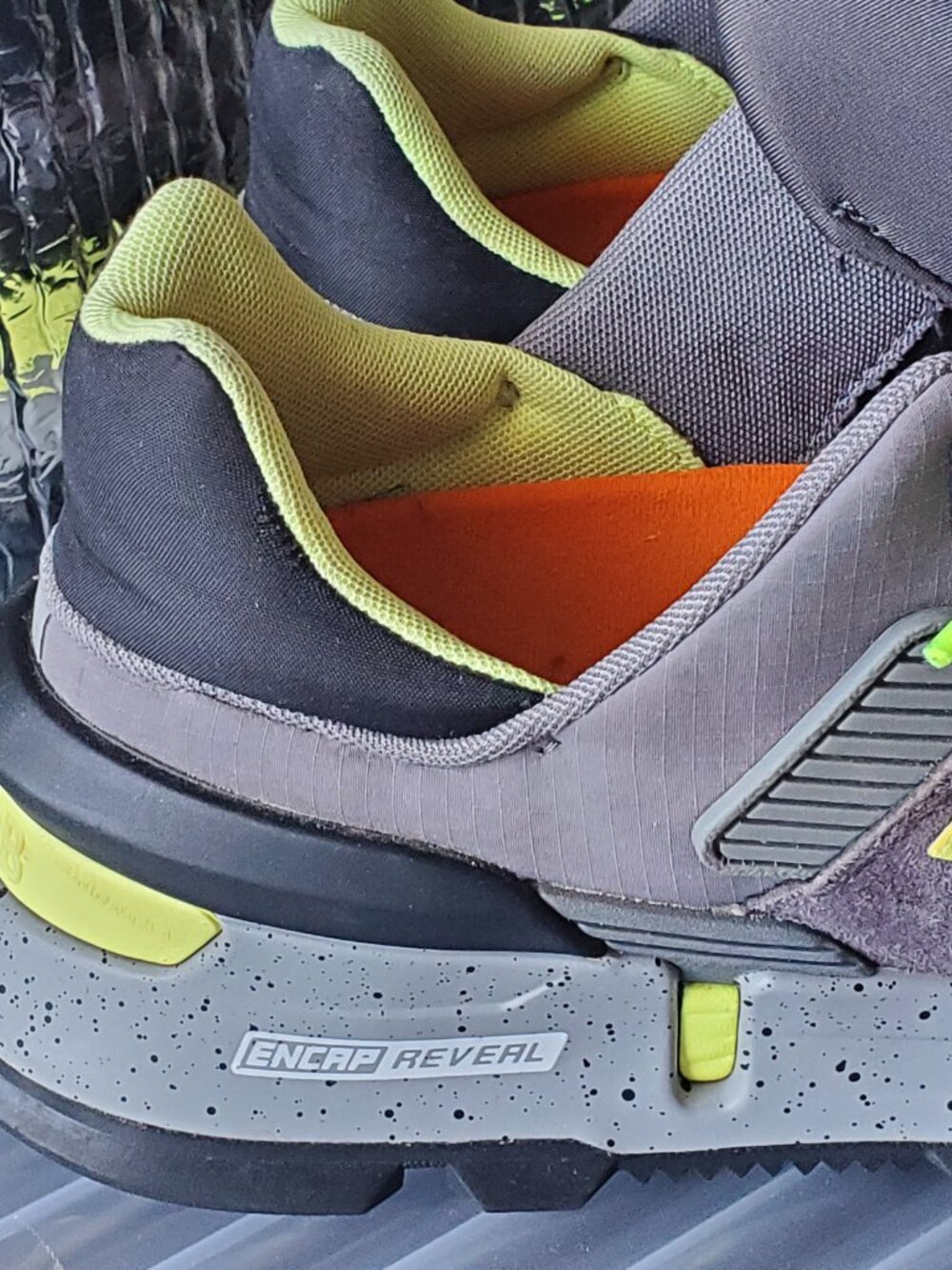 New Balance 997S Men's Size 11 Gray Neon Yellow Green w/ Dr. Scholl's Insole - Picture 8 of 16
